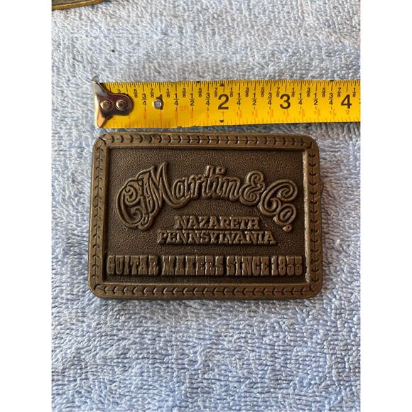 Vintage 1975 Martin Guitar Belt Buckle - Picture 2 of 4